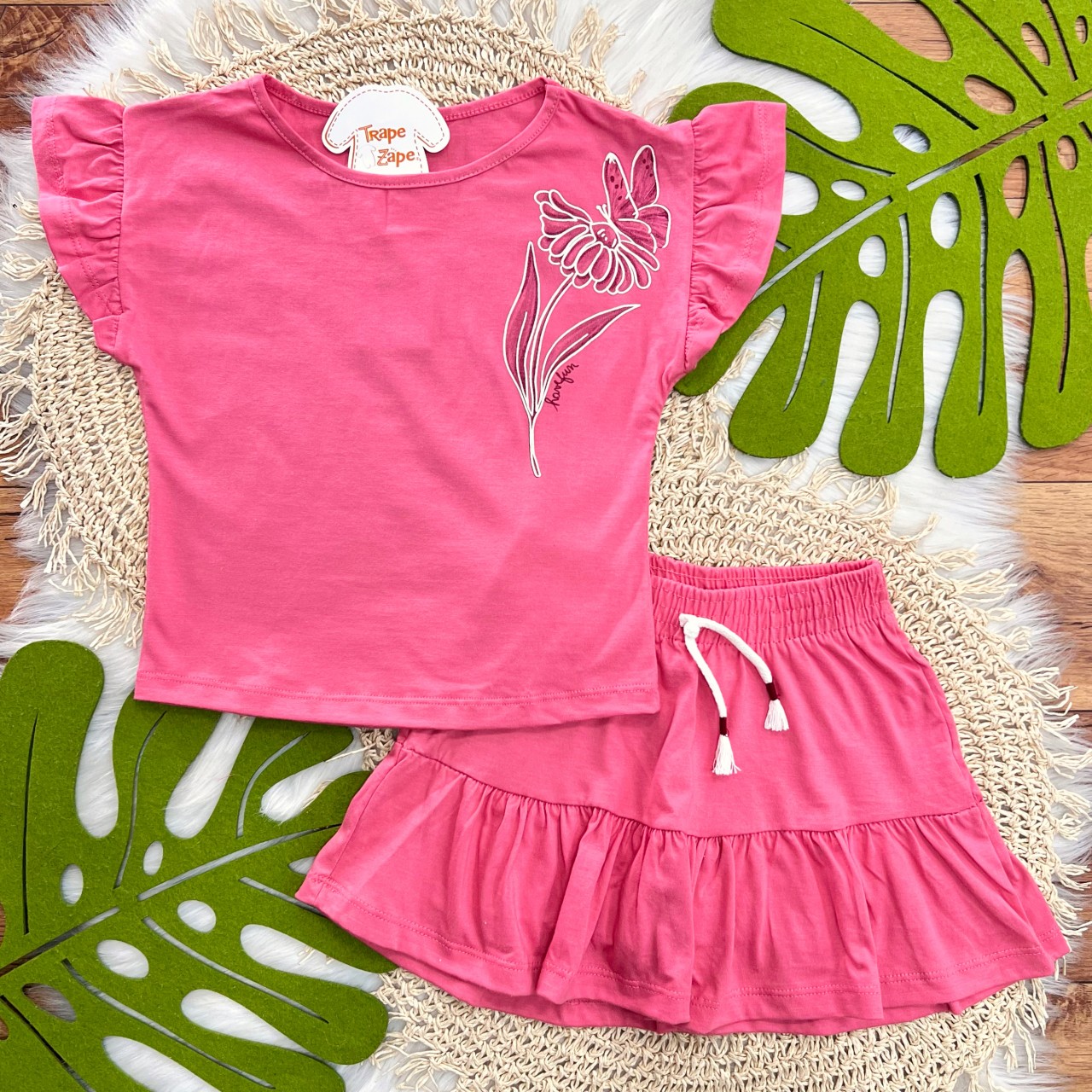 Conj Pink Borboleta na flor e Saia Rodada c/ short